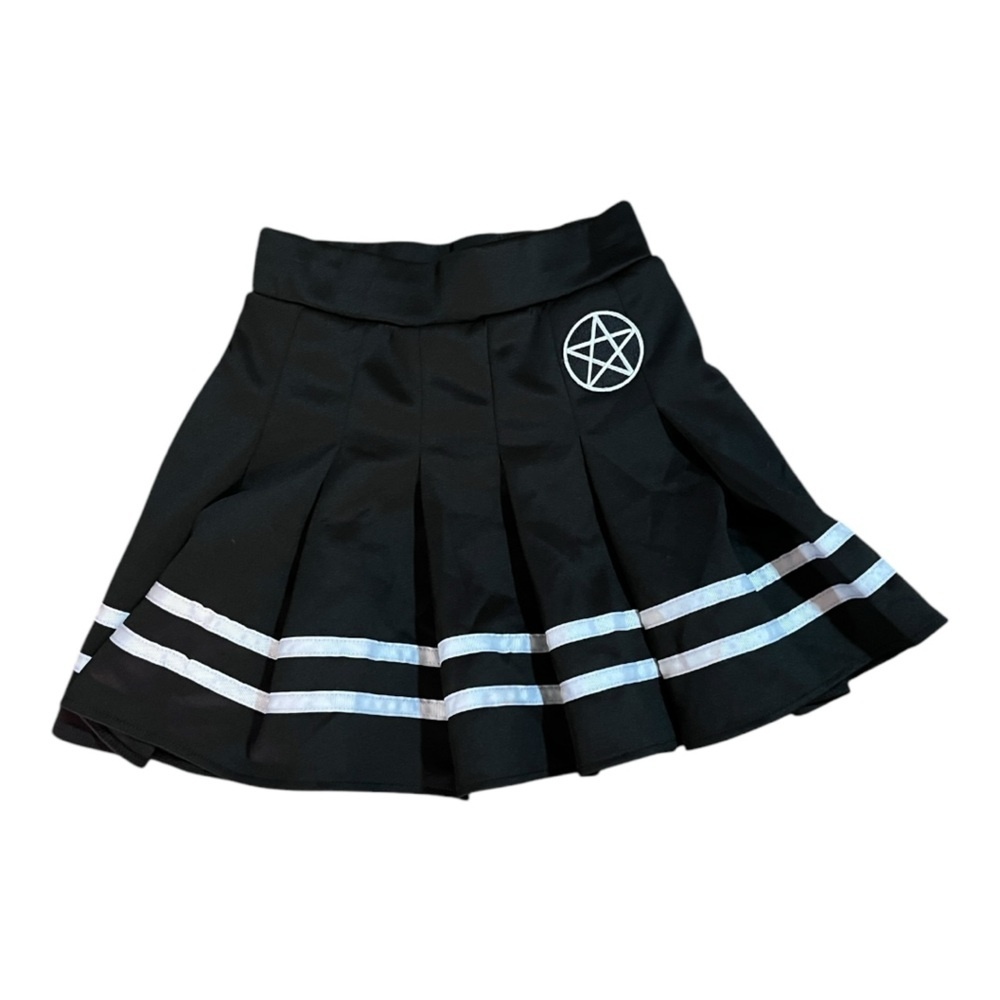 Pentagram black mini skirt